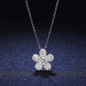 Moissanite Zircon 925 Sterling Silver Pendant Necklace Flower Pendant Necklace